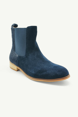 Becky Navy + Navy Pony