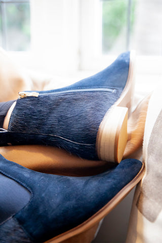 Becky Navy + Navy Pony