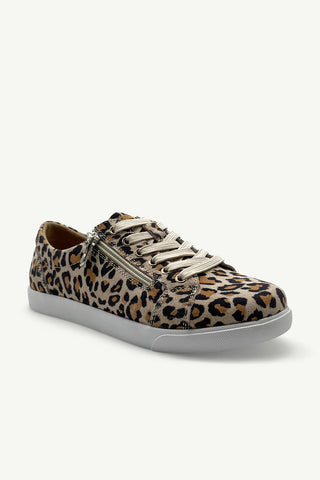 Breezy Leopard