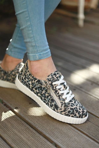 Callie Grey Leopard