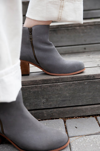 Capri Grey