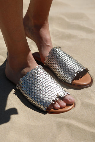 Cyrus Metallic Silver