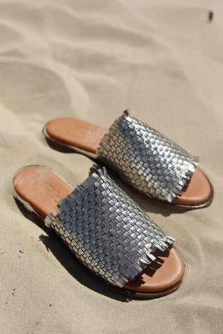 Cyrus Metallic Silver