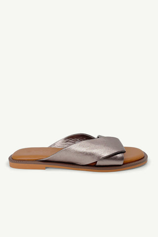 Darcy Champagne Silver