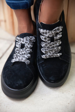 Lyra Black