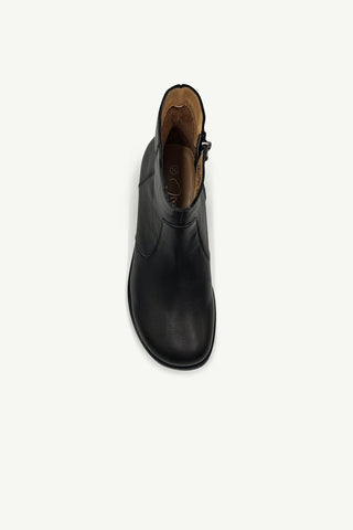 Milano Black