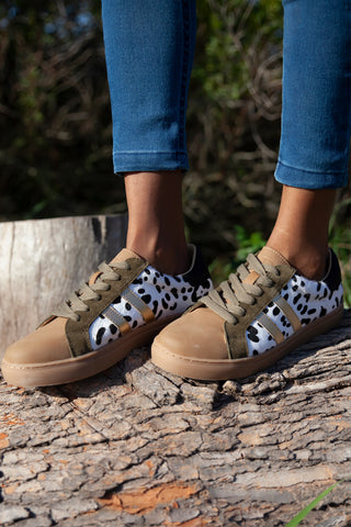 Palmero White + Black Animal