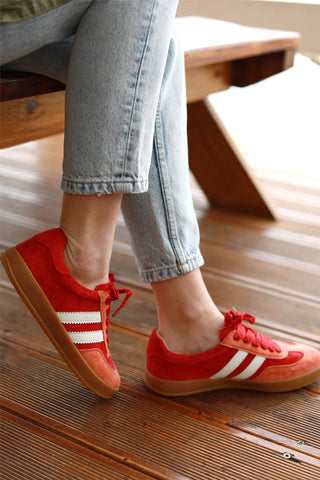 Shiloh Red, Orange + White