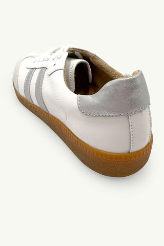 Shiloh White, Beige + Grey