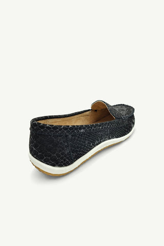 Sable Black Snake