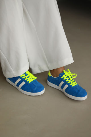 Shiloh Blue, White + Green