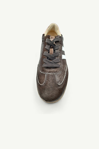 Shiloh Chestnut + White