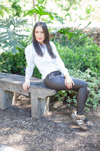 Shiloh Leopard + White