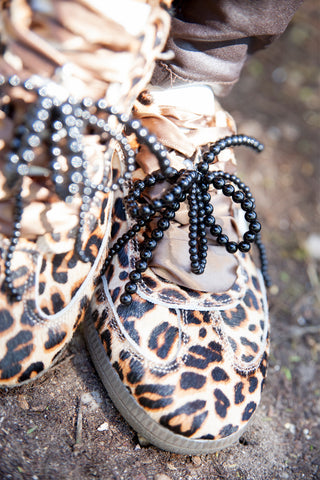 Shiloh Leopard + White