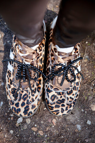 Shiloh Leopard + White