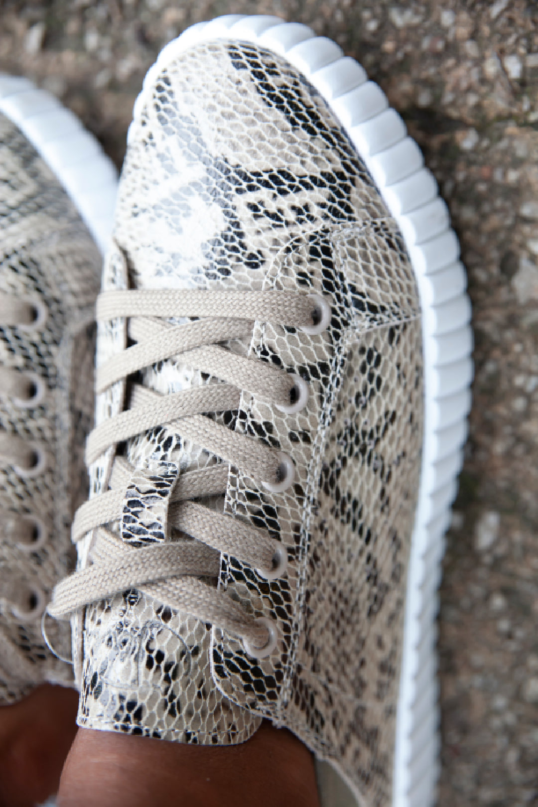 Valentina Beige Snake