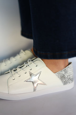 Vicki™ White + Grey Spots