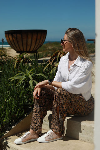 Vicki™ White Toe + Rose Gold Snake